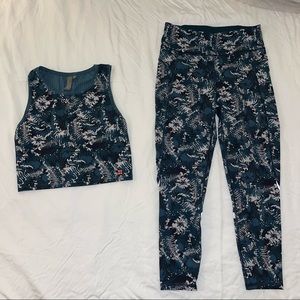 Sweaty Betty Zero Gravity Workout Set (Size M)